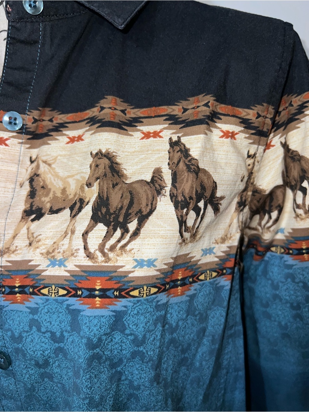 Bit & Bridle Western Horse Print Ombre Button Up Shirt - Size Medium - Picture 4 of 9